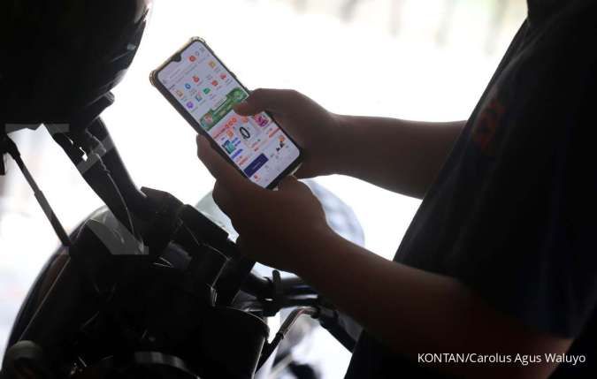 OJK Perketat Aturan Main Multifinance untuk Layanan BNPL, Tetapkan Batasan Usia dan Pendapatan Debitur
