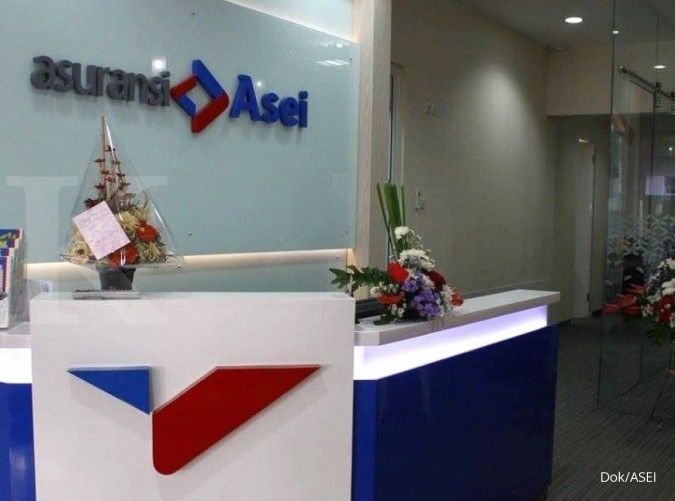 Ilustrasi: Ancaman Ganda: Rupiah Melemah dan Harga Minyak Naik Picu Kenaikan Biaya Klaim Asuransi Kendaraan