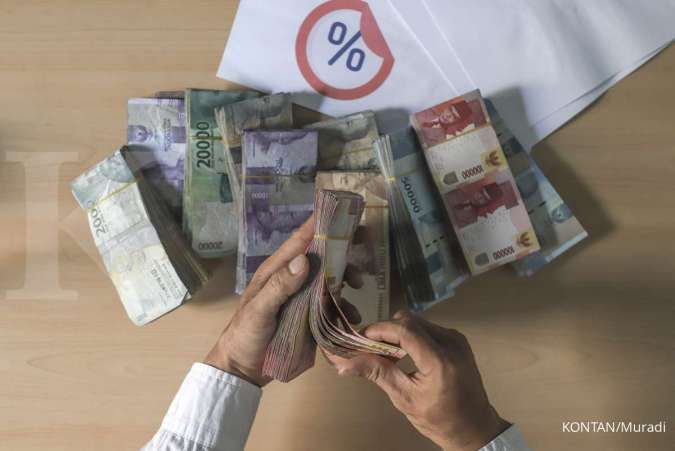 Ilustrasi: Dampak Kenaikan BI Rate ke 5,50%: Sektor Perbankan Antisipasi Penyesuaian Bunga Deposito dan Kredit