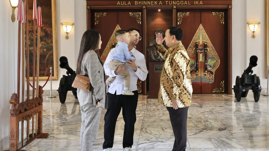 Pasangan artis Raffi Ahmad dan Nagita Slavina kunjungi Prabowo (Tim Prabowo)