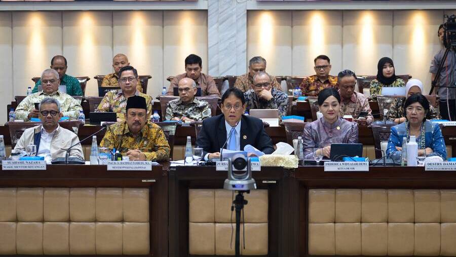 Menteri Keuangan Purbaya Yudhi Sadewa dalam rapat kerja bersama Komisi XI DPR RI, Kamis (10/6/2026) (Dok. Kemenkeu)
