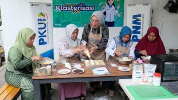 Dapur Female Dian Pustika: Kisah Pemberdayaan Ekonomi Perempuan Prasejahtera Melalui Bisnis Kuliner di Lampung