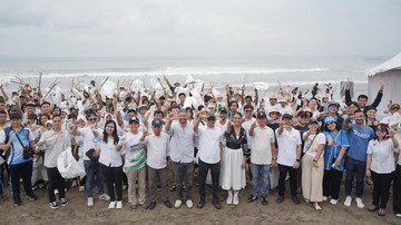 Kolaborasi KKP dan DANA Perkuat Hulu Atasi Ancaman Sampah Plastik di Laut Indonesia