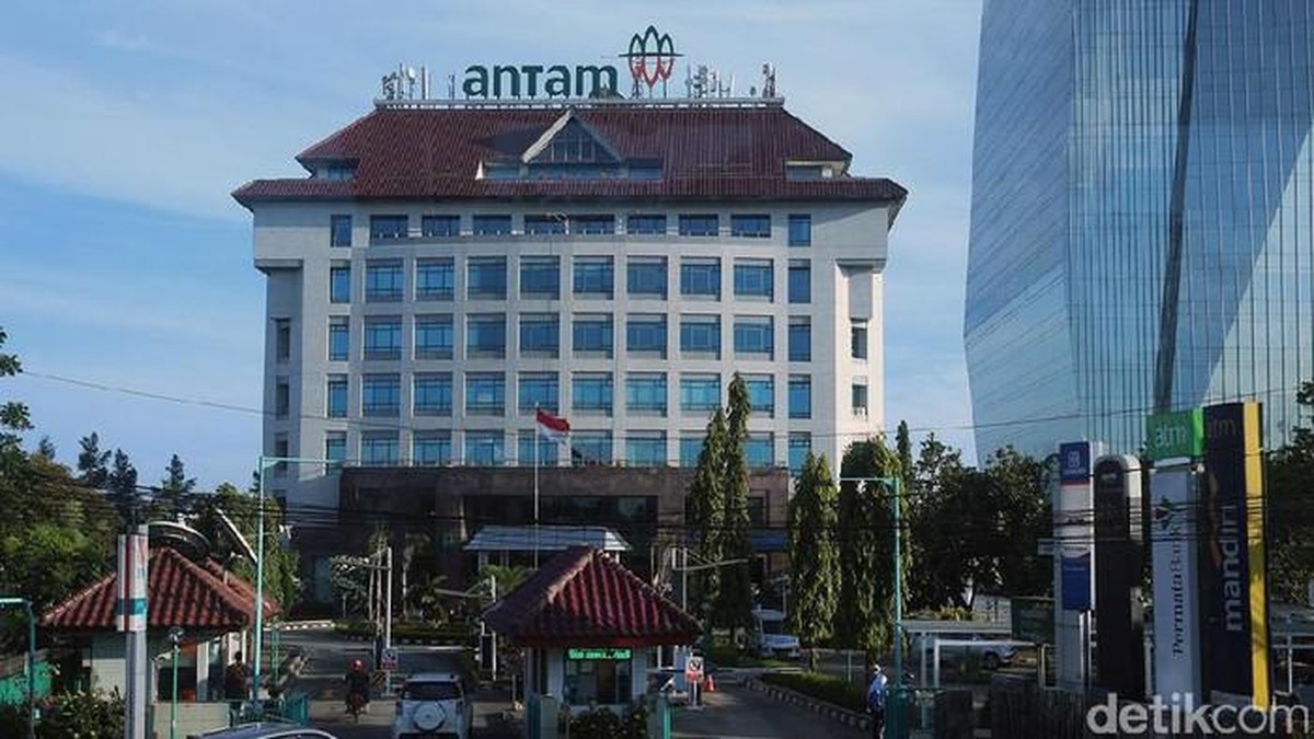 Lonjakan Harga Emas Dongkrak Kinerja Saham ANTM, Prospek Jangka Panjang Hingga 2026 Menjanjikan