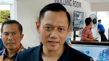 Tata Kelola Bandara Disorot: AHY Desak Industri Penerbangan Atasi Masalah Keterlambatan Penerbangan