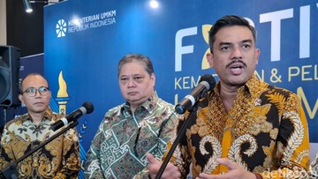 Menteri UMKM Maman Abdurrahman (kanan)/Foto: Retno Ayuningrum/detikcom